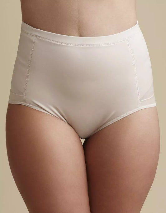 Annette Diva Defined Firm Deluxe Shaping control Short / Brief Nude Shapewear 102