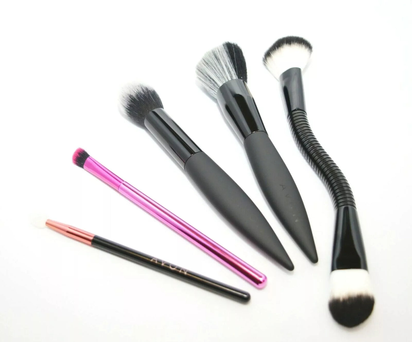 50x Avon Makeup Brushes deal for Highlight, eye, cheek and Contouring brush set